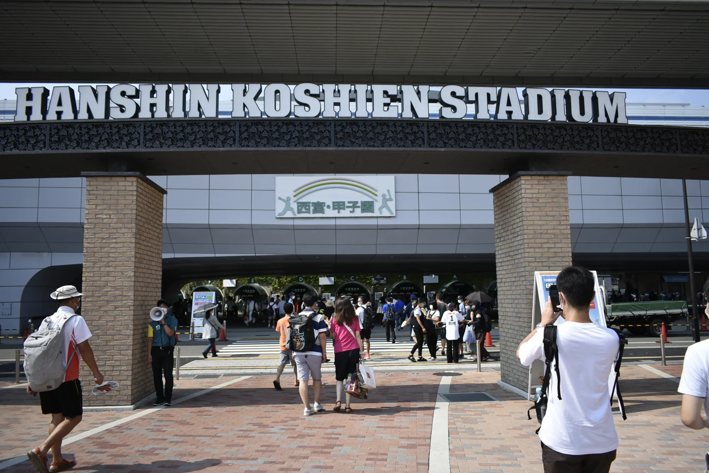 高校野球は何時から？第1試合・開門時間・甲子園2部制の見方